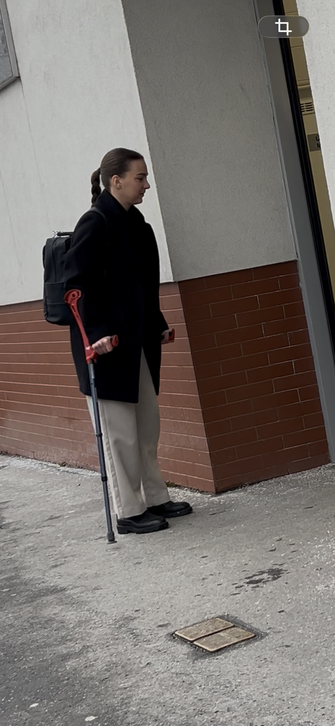Girl crutches video