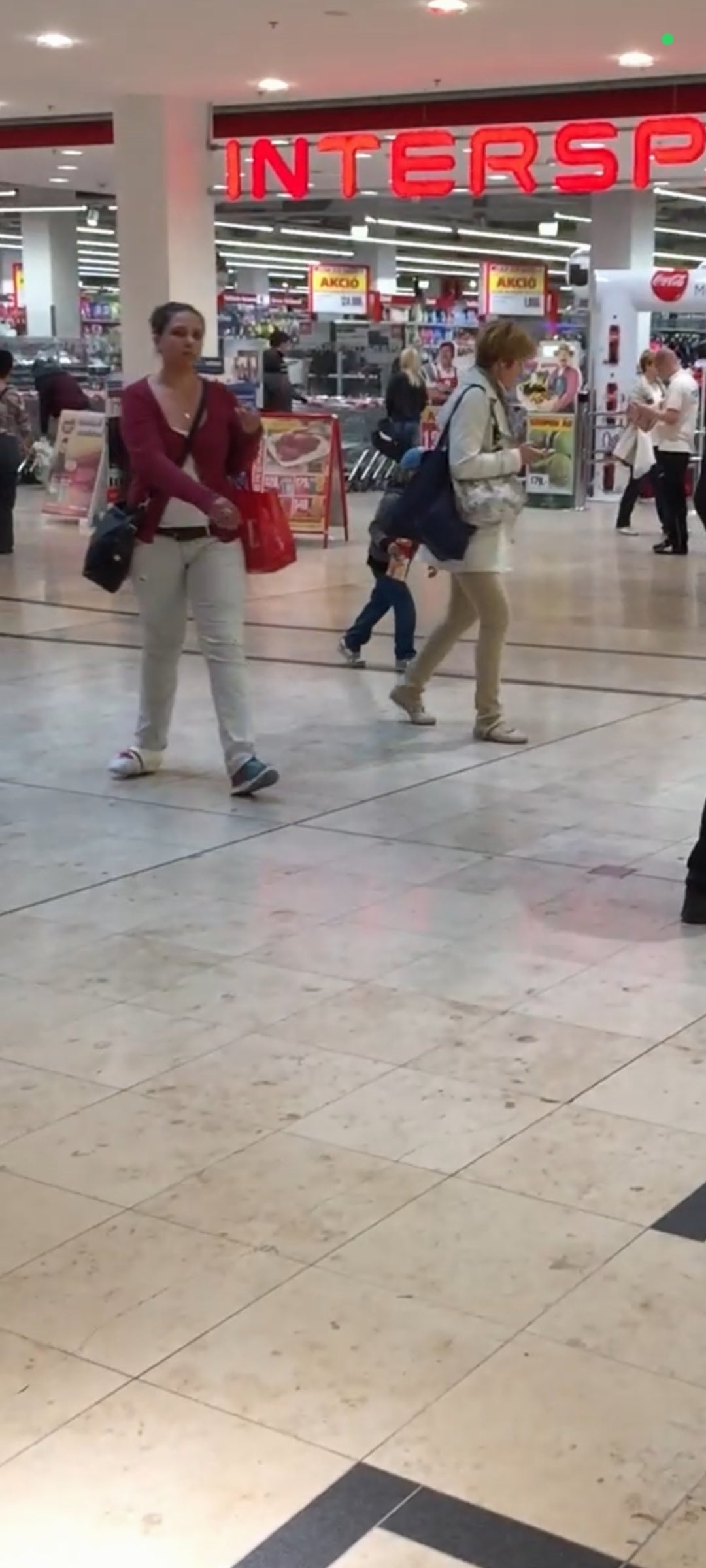 Slwc shoping center Video