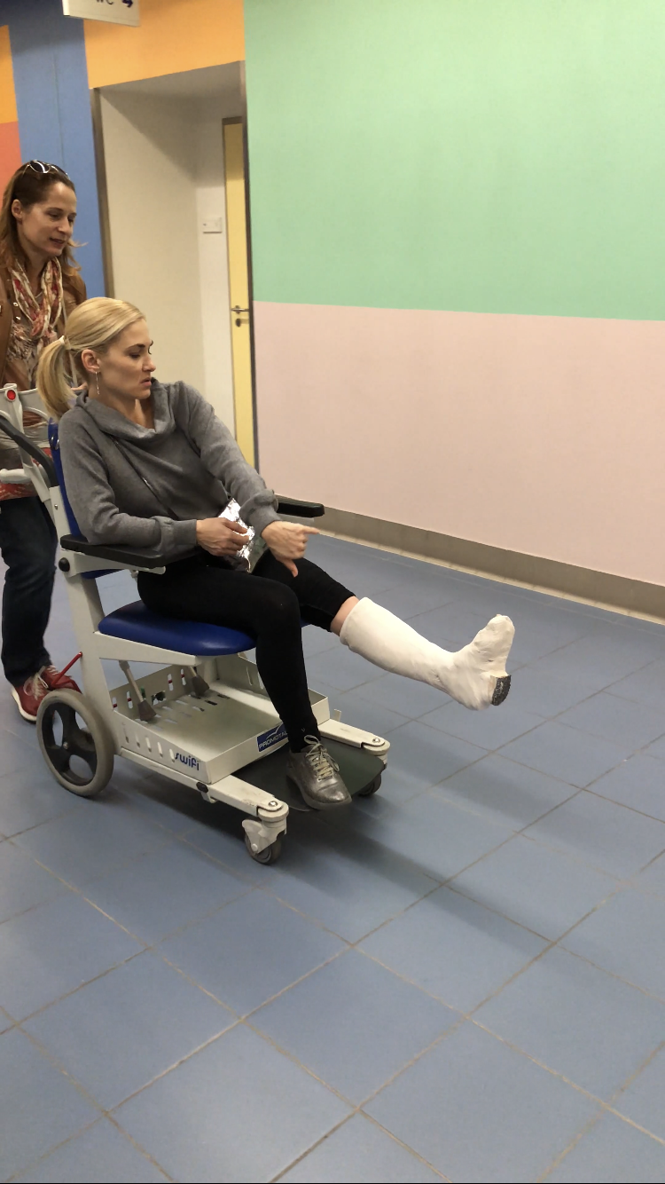 Austrian cute girl in fresh slwc video