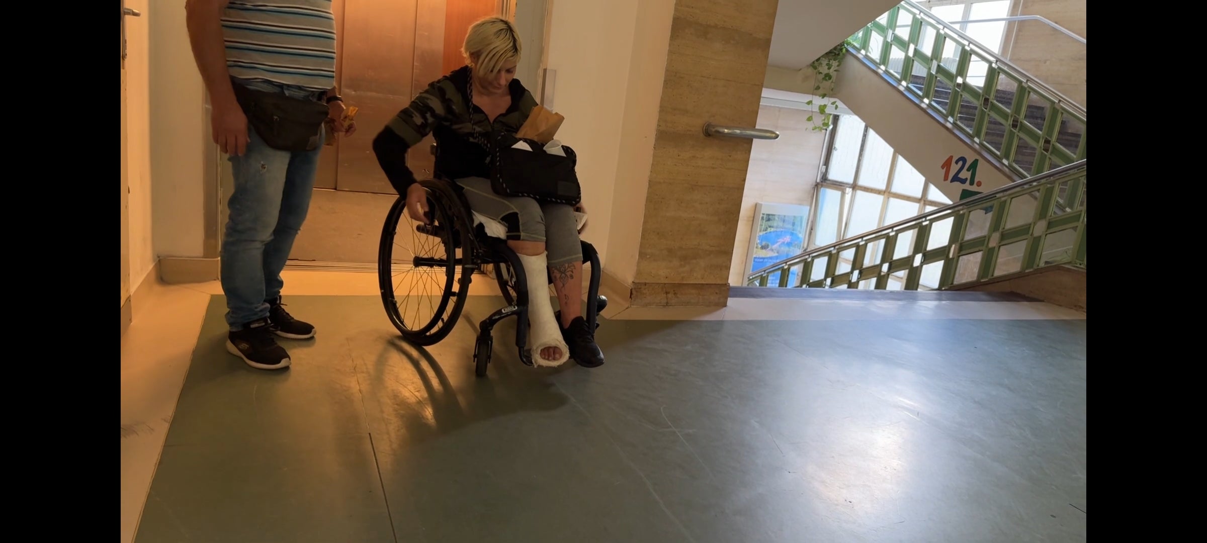 Woman slwc woman  video