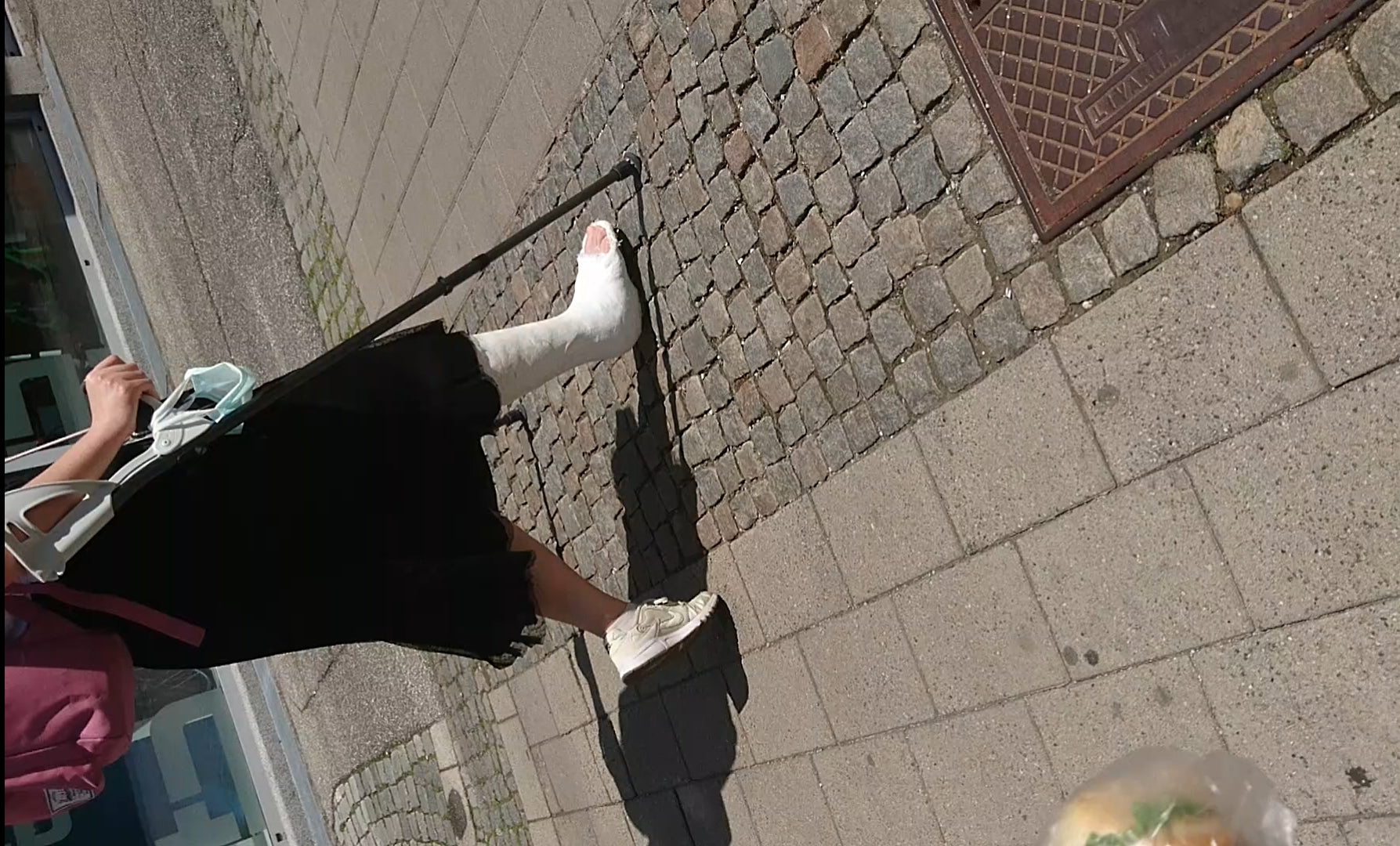 Girl city center slwc video