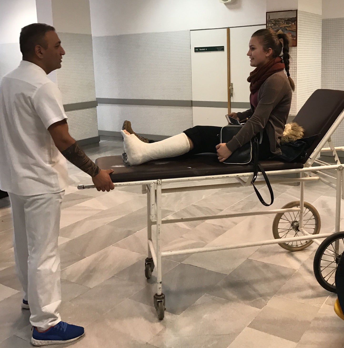 Hospitals hot slwcs ( photo pack)